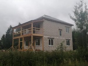 Строительство двухэтажного дома из блоков 210 м2